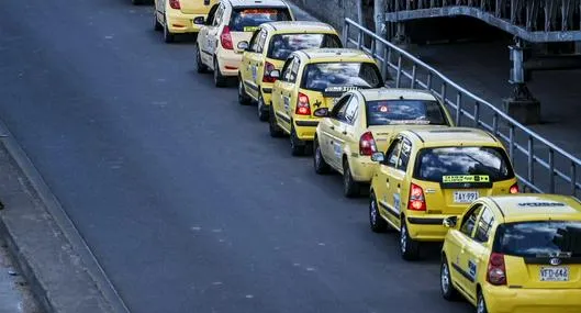 Protestas Medellín hoy; concentración por el paro de taxistas que hay