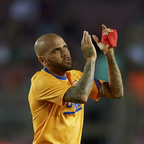Dani Alves se volvió predicador tras delicado escándalo: así es su iglesia