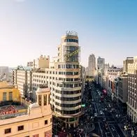 Unión Europea se suma a EE. UU. e impone condición a colombianos al viajar