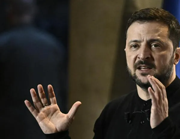 Zelenski sostiene que está listo para "conversaciones de paz", pero advierte que no cederá territorio