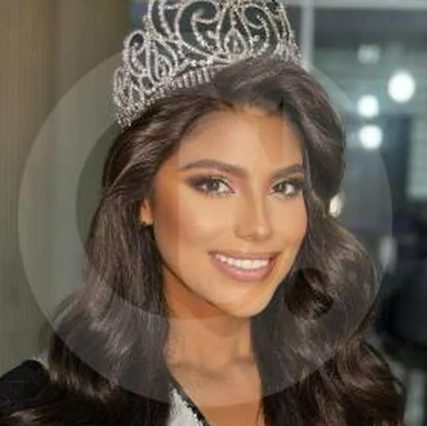 Laura Gallego, Srta. Antioquia, renunció al título tras sus impresentables y violentos comentarios contra políticos 