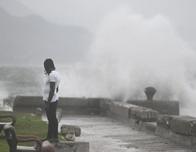 El huracán Melissa toca Cuba, tras dejar Jamaica hecha una "zona de desastre"