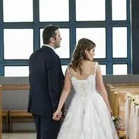 Lanzamiento de arroz durante boda mandó a novio al hospital por accidente