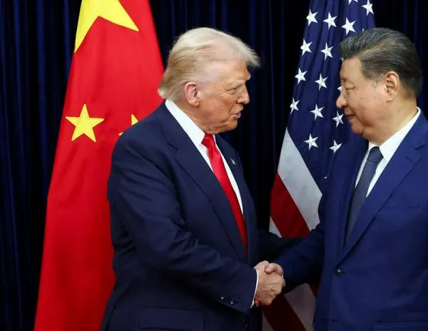 Trump augura la firma de un acuerdo comercial este jueves tras iniciar su reunión con Xi en Corea del Sur