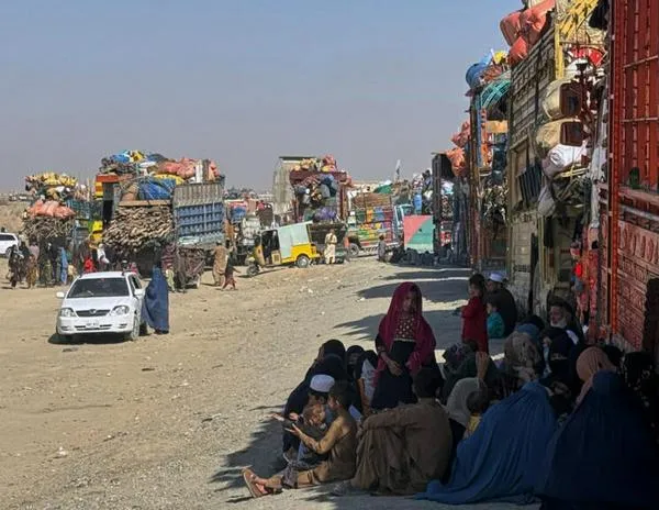 Pakistán y Afganistán acuerdan prolongar el alto el fuego tras nuevas negociaciones en Estambul