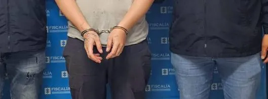 Intentó ahorcar a su pareja en Manizales por perder en Free Fire