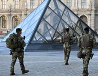 Mujer de 38 años es imputada por el robo de joyas en el Louvre