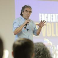 ¿Sergio Fajardo se va a aliar con Álvaro Uribe y César Gaviria? Esto respondió