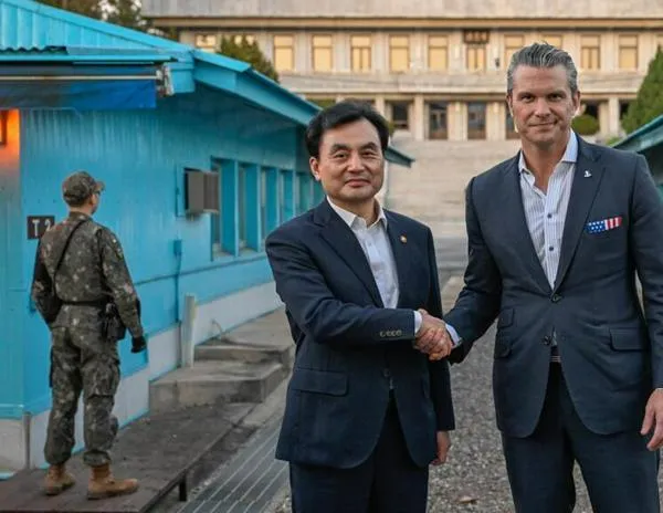 Hegseth visita zona desmilitarizada entre las dos Coreas antes de renovar votos militares con Seúl