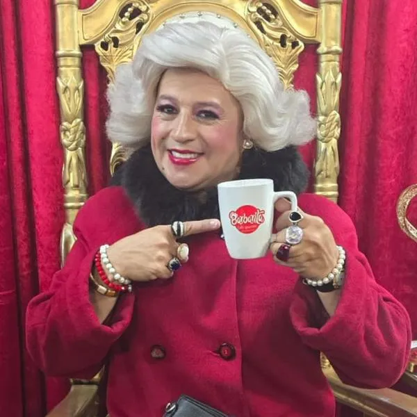 César Corredo, 'Barbarita', cumplió 30 años en Sábados Felices y lanza negocio