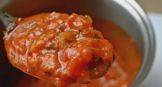 Salsa de tomate es retirada del mercado por posible contaminación de toxina