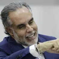 Salario mínimo 2026 sería de 1'800.000 pesos: Armando Benedetti dio cifra