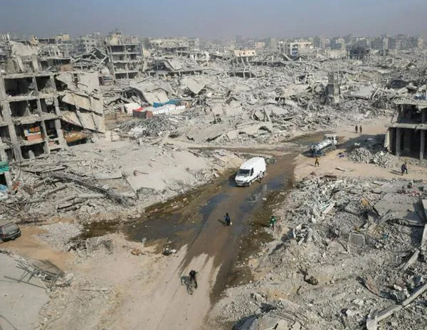 Hamás entrega restos de otro rehén, mientras EE. UU. presenta su proyecto de resolución para Gaza ante la ONU