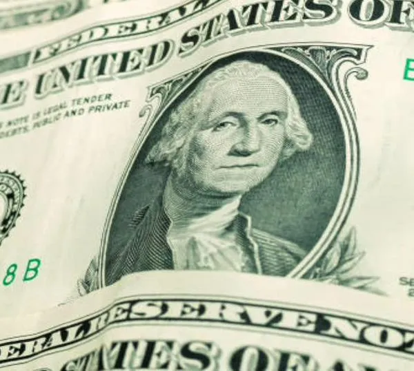 Dólar en Colombia cae y se acerca a perder nivel de los $3.800