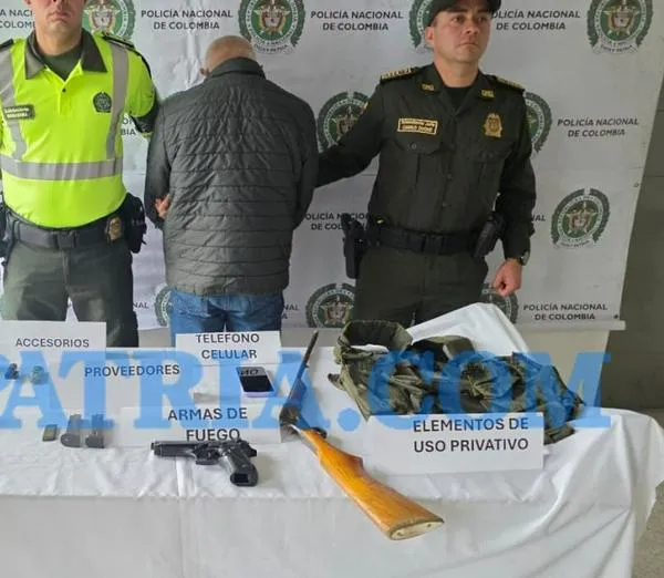 Allanamiento en Manizales: encontraron armas, cartuchos y miras telescópicas