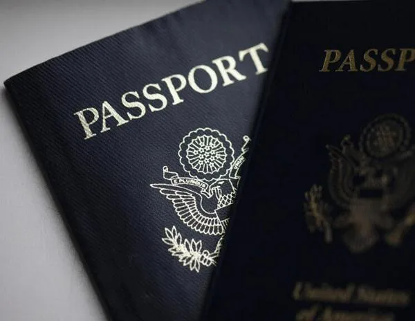 Avanza agenda anti-trans de Trump: Corte Suprema da luz verde a orden ejecutiva sobre pasaportes