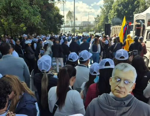 Vías en Bogotá y rutas de TransMilenio hoy 7 de noviembre: manifestación en calle 26 