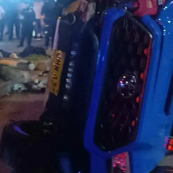 Video de ladrón que murió en Medellín mientras robaba camioneta