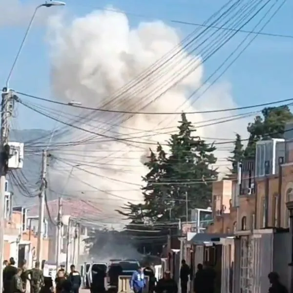 Explosión en Tunja por volqueta fue abandonada frente a Batallón Bolívar 