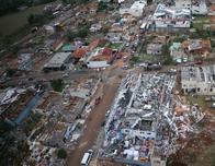 Brasil: un poderoso tornado deja al menos seis muertos y cientos de heridos en Paraná