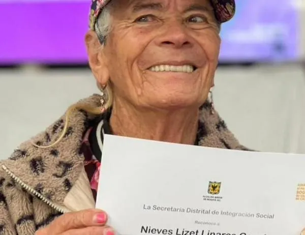 A sus 84 años, Nieves reafirma su identidad como mujer trans con el apoyo del Chuchú de la Cédula 