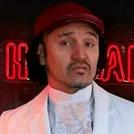 Cruce de palabras entre Hassam y seguidora en X, desata polémica en redes