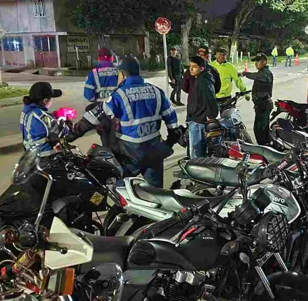 Motociclistas ya no sufrirán por concurrida multa: Agentes de tránsito no podrán imponer famosa sanción