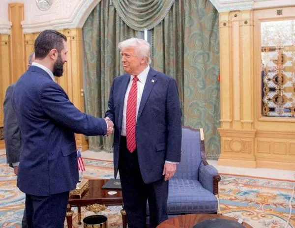 Trump recibe al presidente sirio Ahmed al-Sharaa en una reunión sin precedentes en la Casa Blanca