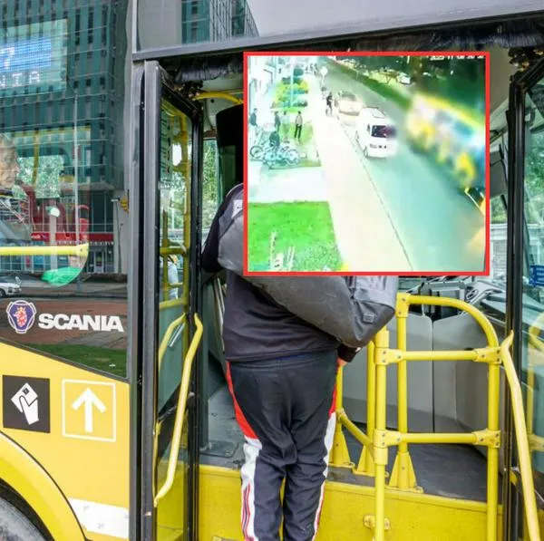 En recuadro, imagen de cuando un bus amarillo del SITP atropella a un adulto mayor de 63 años en Bosa, sur de Bogotá
