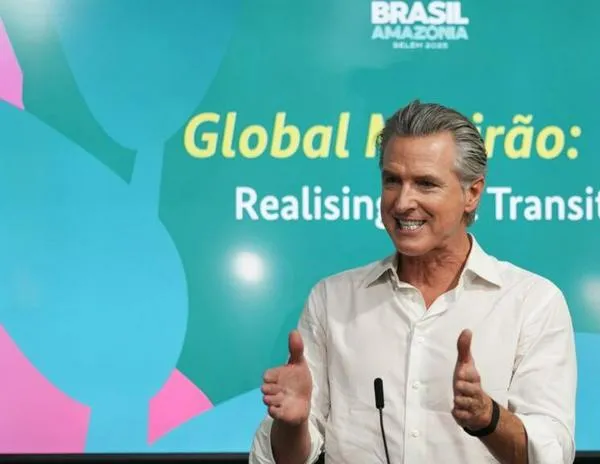 El gobernador de California arremete en la COP30 contra la "tonta" postura climática de Trump