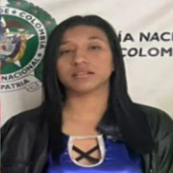 Francisco Bernate, representante de padres de Jaime Moreno, pidió a la Fiscalía capturar a la mujer disfrazada de azul, Kleidymar Fernández Sulbarán.