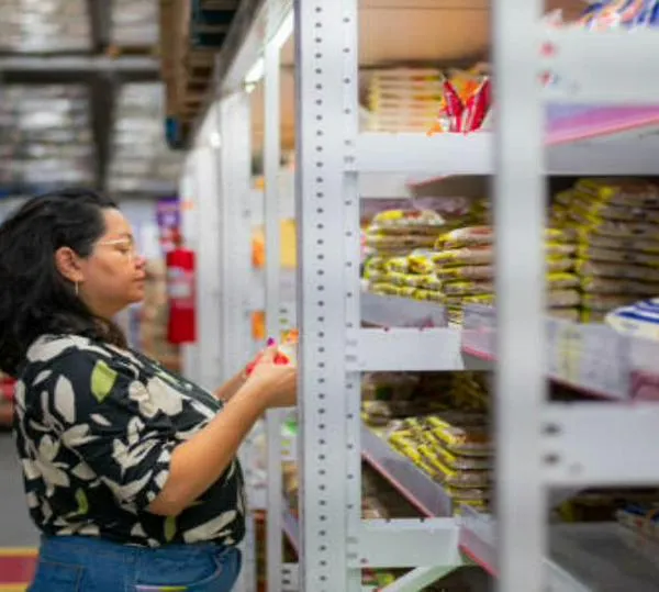 En octubre, confianza del consumidor colombiano alcanzó su mejor nivel en lo que va del año