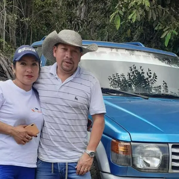 "Te llevaste mi vida": mensaje y última foto de la esposa de conductor que murió linchado en Bogotá. El hombre tenía problemas de salud mental. 