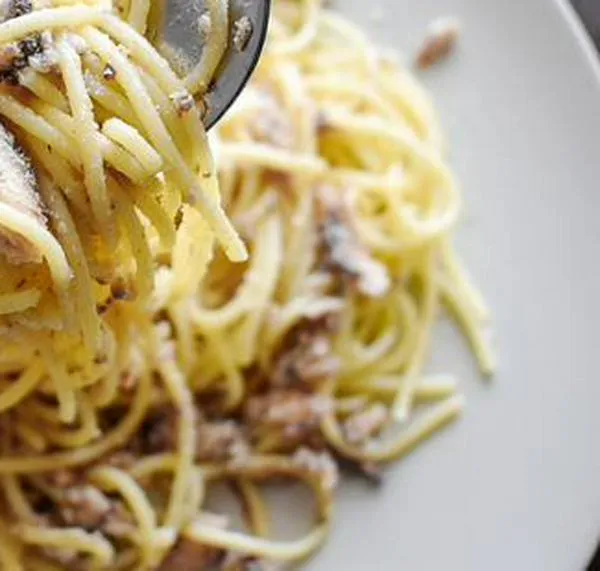 ¿Pasta con sardinas? Nosotros te enseñamos la receta