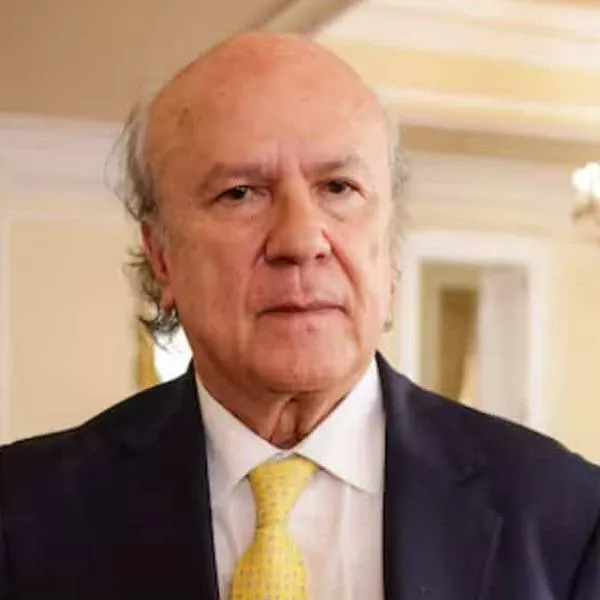 César Julio Valencia, nuevo ministro de Justicia, luego de la salida de Eduardo Montealegre