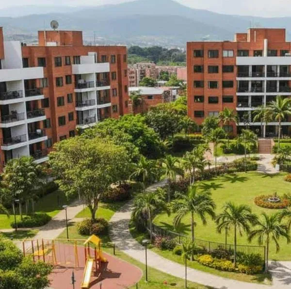 ¿Cuánto puede subir la cuota de administración en conjuntos residenciales de Colombia?