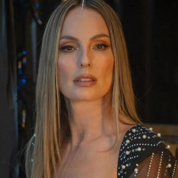 Por qué Claudia Bahamón fue condecorada en el Congreso de la República