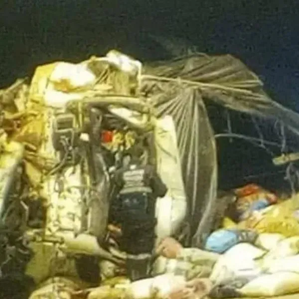 Tragedia en vía Calarcá-Cajamarca por accidente que dejó dos muertos