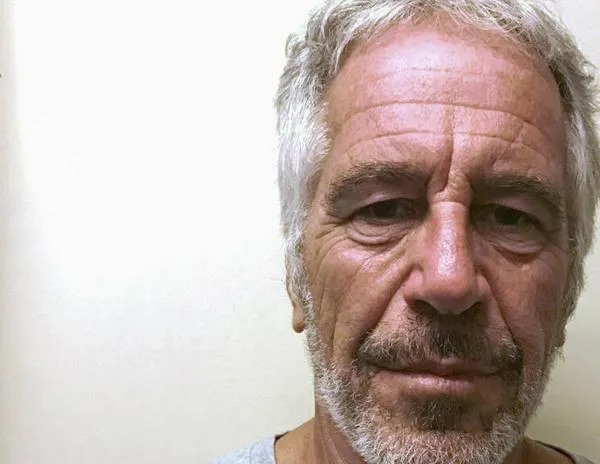 Correos de Epstein revelan sus vínculos con figuras prominentes aun tras su condena por delitos sexuales