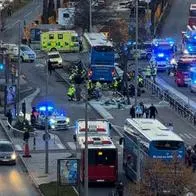 Accidente en Estocolmo: bus choca contra parada y deja varios muertos y heridos