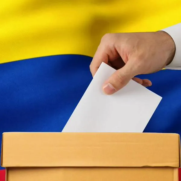 Qué precandidato presidencial salió para elecciones y qué se decide en diciembre