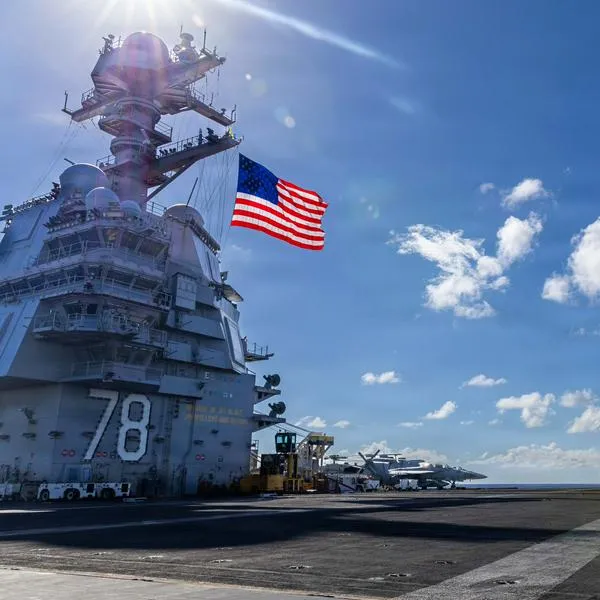 Estados Unidos avanza cerca de Venezuela con operación militar