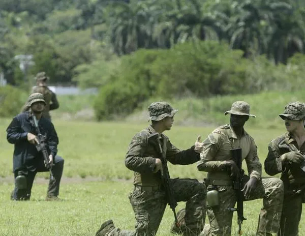 Bases y ejercicios militares: ¿qué fichas mueve Trump en Latinoamérica en plena tensión con Venezuela?