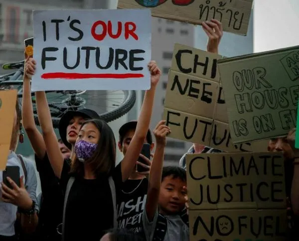 "No hay planeta B", el temor al cambio climático se extiende con jóvenes como protagonistas 