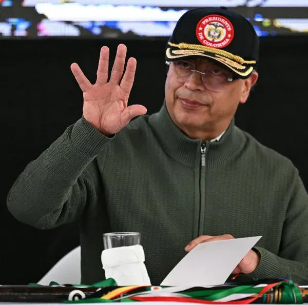 "No sabíamos de la presencia de menores": Petro dice cómo fue bombardeo a 'Mordisco' en Guaviare por parte del Ejército Nacional. 