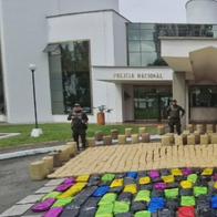 Hallaron 1.2 toneladas de marihuana en carga de banano en la vía La Paila–Armenia