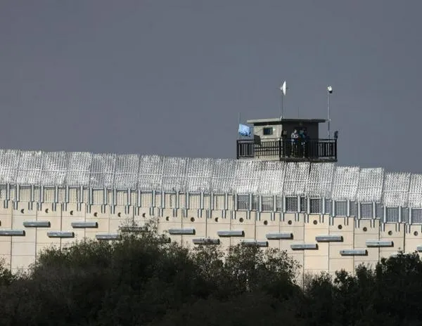 Líbano: los cascos azules acusan a Israel de haber disparado contra miembros de su fuerza pacífica