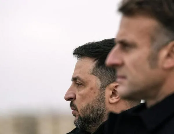 Macron y Zelensky firman en París "acuerdo histórico" de armamento