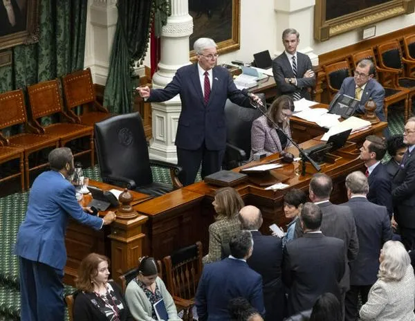 Corte federal detecta “manipulación racial” en nuevo mapa congresional de Texas y prohíbe usarlo