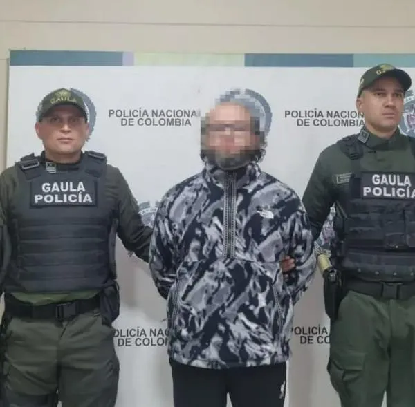 Extraditan desde Francia a hombre que habría asesinado a sacerdote en Pereira